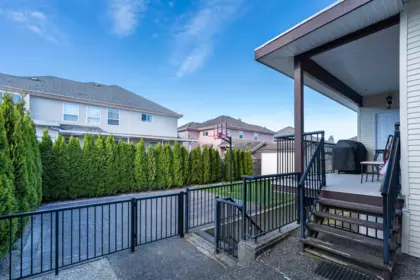 Living Room Photo of 14465 74 Avenue, Surrey, BC