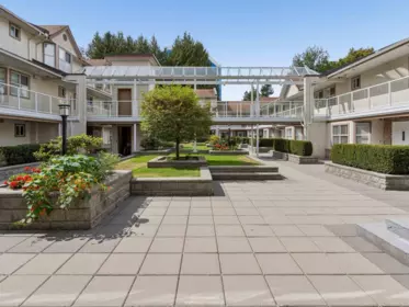21 5575 Patterson Avenue, Burnaby, BC, Burnaby — Apartment/Condo for sale