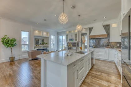 Breakfast Nook Photo of 7102 Bridge Street, Richmond, BC