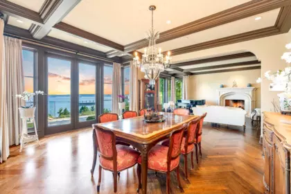 Breakfast Nook Photo of 4672 Clovelly Walk, West Vancouver, BC