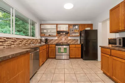 Pantry Photo of 43810 Vedder Mountain Road, Chilliwack, BC