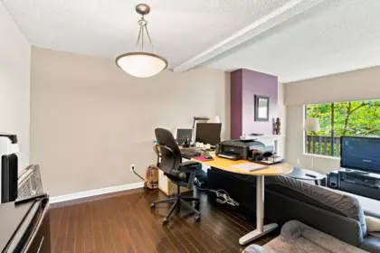 Breakfast Nook Photo of 1071 Lillooet Road, North Vancouver, BC
