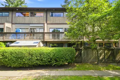1071 Lillooet Road, North Vancouver, BC, North Vancouver — Townhouse for sale