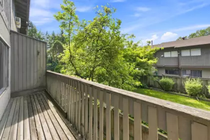 Kitchen Photo of 1071 Lillooet Road, North Vancouver, BC