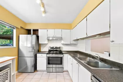 Pantry Photo of 1071 Lillooet Road, North Vancouver, BC