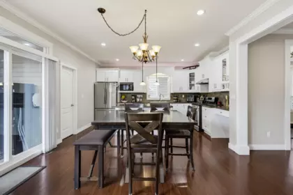 Kitchen Photo of 6723 194 Street, Surrey, BC