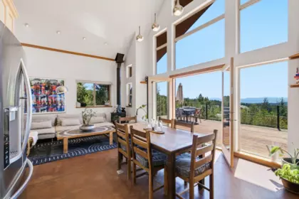 9340 Stephens Way, Halfmoon Bay, BC, Halfmoon bay — Single Family Residence for sale
