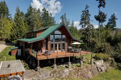 9340 Stephens Way, Halfmoon Bay, BC, Halfmoon bay — Single Family Residence for sale