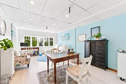 Loft / Bonus Room Photo of 3396 Marine Drive, West Vancouver, BC