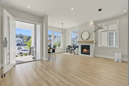Family Room Photo of 19747 32a Avenue, Langley, BC