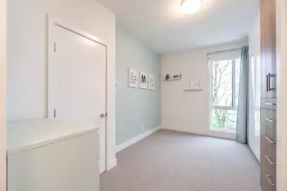 Hallway Photo of 606 733 W 3rd Street, North Vancouver, BC