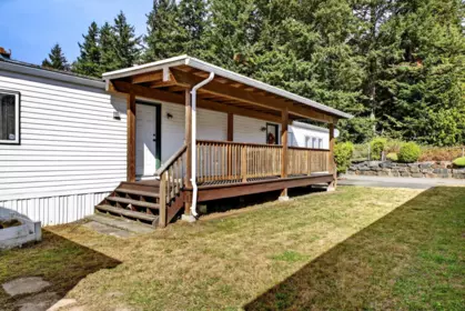 Breakfast Nook Photo of 15 44565 Monte Vista Drive, Chilliwack, BC