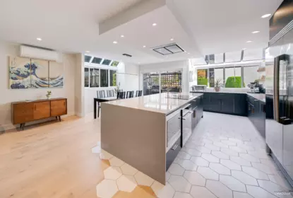 2022 Chesterfield Avenue, North Vancouver, BC, North Vancouver — Townhouse for sale