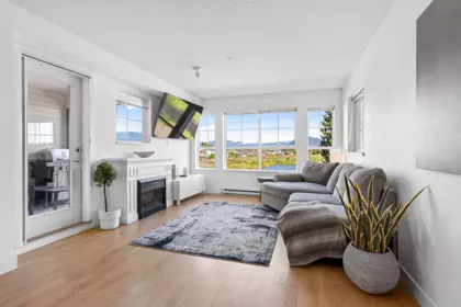 Living Room Photo of 227 19673 Meadow Gardens Way, Pitt Meadows, BC