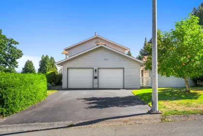 Fitness Center Photo Near 47404 Swallow Crescent, Chilliwack, BC