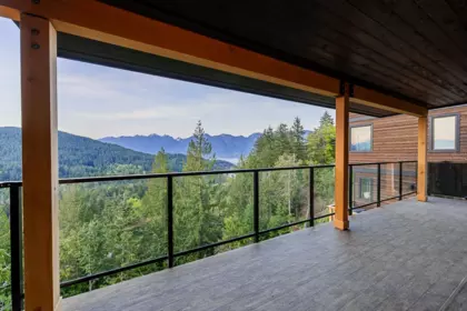 Powder Room Photo of 885 Rivendell Drive, Bowen Island, BC