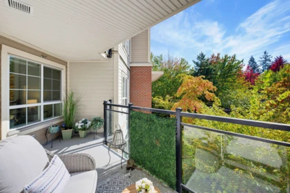 Pantry Photo of 207 2950 King George Boulevard, Surrey, BC