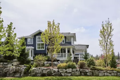 1001 Jay Crescent, Squamish, BC, Squamish — Single Family Residence for sale