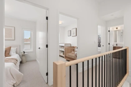 Mudroom Photo of 1 2240 E 40th Avenue, Vancouver, BC