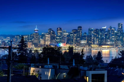 Hot Tub / Spa Photo of 1952 Chesterfield Avenue, North Vancouver, BC