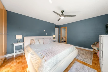 Loft / Bonus Room Photo of 1952 Chesterfield Avenue, North Vancouver, BC