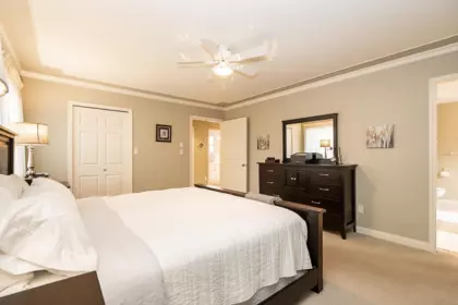 Guest Bathroom Photo of 14690 73 Avenue, Surrey, BC