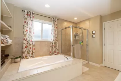 Loft / Bonus Room Photo of 14690 73 Avenue, Surrey, BC