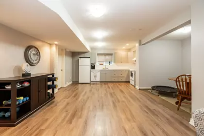 Staircase Photo of 14690 73 Avenue, Surrey, BC
