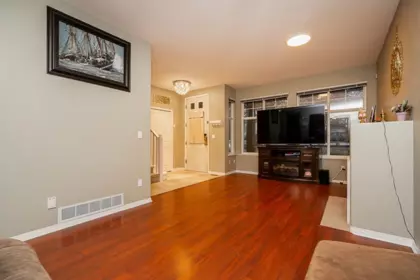 Living Room Photo of 14858 58 Avenue, Surrey, BC