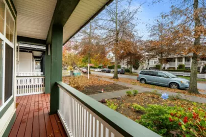 Outdoor Kitchen Photo of 14858 58 Avenue, Surrey, BC