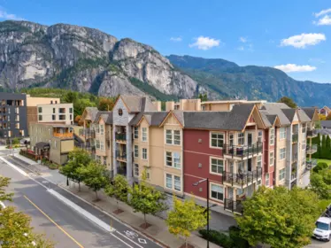 404 1310 Victoria Street, Squamish, BC, Squamish — Apartment/Condo for sale