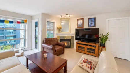 404 1310 Victoria Street, Squamish, BC, Squamish — Apartment/Condo for sale