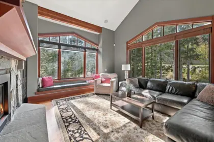 1 2500 Taluswood Place, Whistler, BC, Whistler — Townhouse for sale