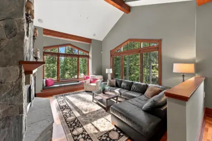 1 2500 Taluswood Place, Whistler, BC, Whistler — Townhouse for sale