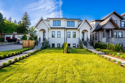 102 13711 16 Avenue, Surrey, BC, Surrey — Half Duplex for sale