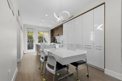 276 W 62nd Avenue, Vancouver, BC, Vancouver — Townhouse for sale