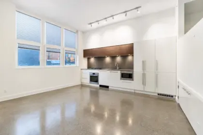 208 150 E Cordova Street, Vancouver, BC, Vancouver — Apartment/Condo for sale