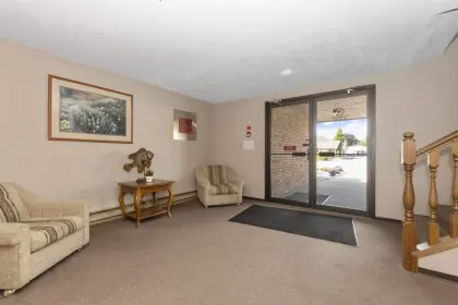 202 45900 Lewis Avenue, Chilliwack, BC, Chilliwack — Apartment/Condo for sale