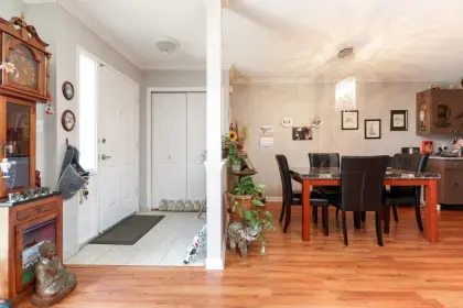102 7144 133b Street, Surrey, BC, Surrey — Townhouse for sale