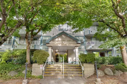 306 11960 Harris Road, Pitt Meadows, BC, Pitt meadows — Apartment/Condo for sale