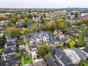 959 E 15 Avenue, Vancouver, BC, Vancouver — Half Duplex for sale