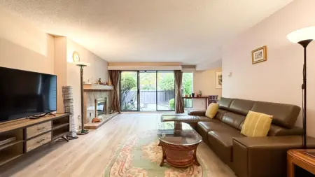 7 3370 Rosemont Drive, Vancouver, BC, Vancouver — Townhouse for sale
