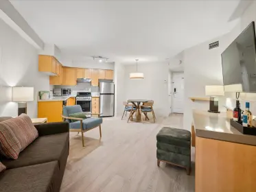 1225 4308 Main Street, Whistler, BC, Whistler — Apartment/Condo for sale