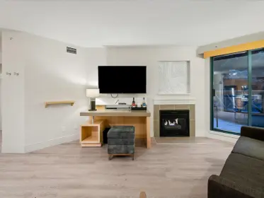 1225 4308 Main Street, Whistler, BC, Whistler — Apartment/Condo for sale