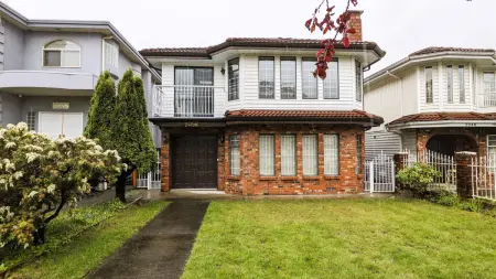 2056 E 52nd Avenue, Vancouver, BC, Vancouver — Single Family Residence for sale