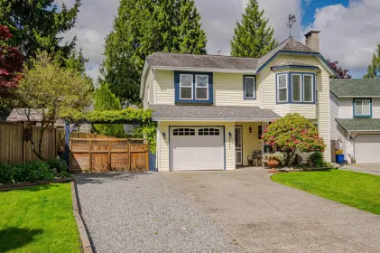 9263 209b Place, Langley, BC, Langley — Single Family Residence for sale