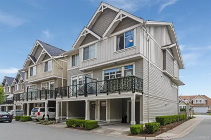 143 19525 73 Avenue, Surrey, BC, Surrey — Townhouse for sale