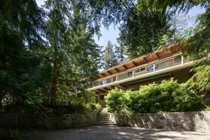 6217 St. Georges Avenue, West Vancouver, BC, West vancouver — Single Family Residence for sale