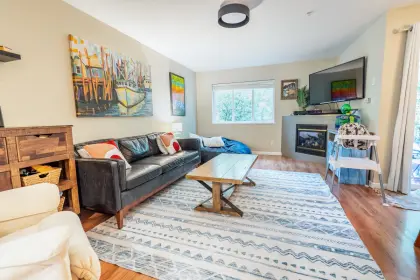 52 735 Park Road, Gibsons, BC, Gibsons — Townhouse for sale