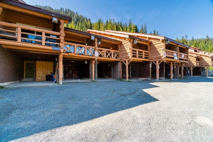 Outdoor Deck Photo of 4 20619 Edelweiss Drive, Agassiz, BC